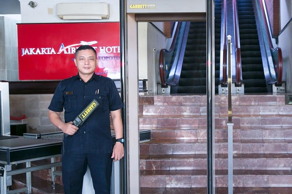Jakarta Airport Hotel Tangerang Exterior foto
