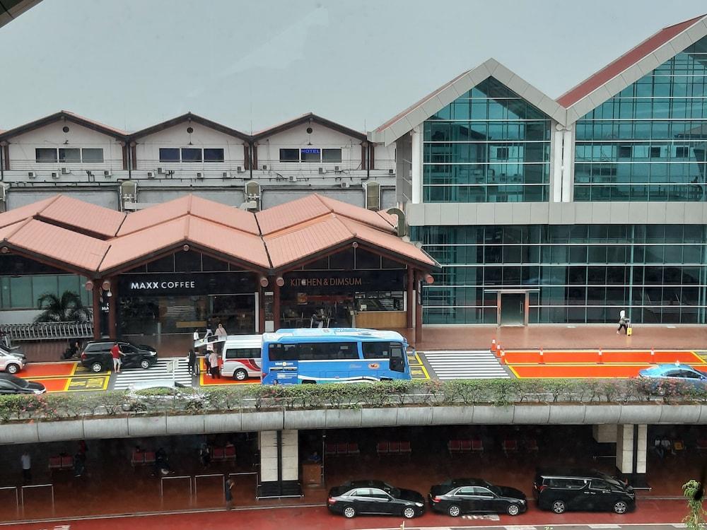 Jakarta Airport Hotel Tangerang Exterior foto